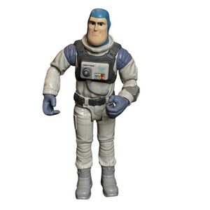 Disney Pixar Lightyear Space Hero Buzz Action Figure XL-01